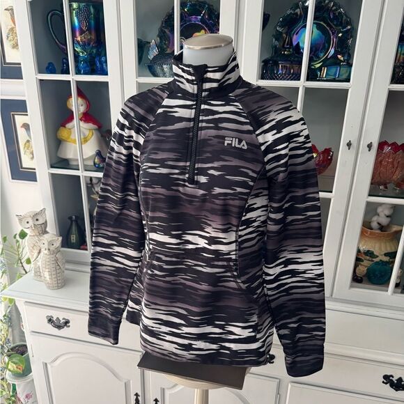 FILA Pullover 1/4 Zip Sportswear Size Small Black Gray Purple - Picture 2 of 10